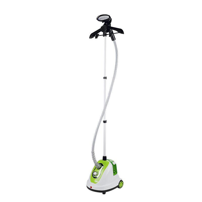1700W naparovacia žehlička